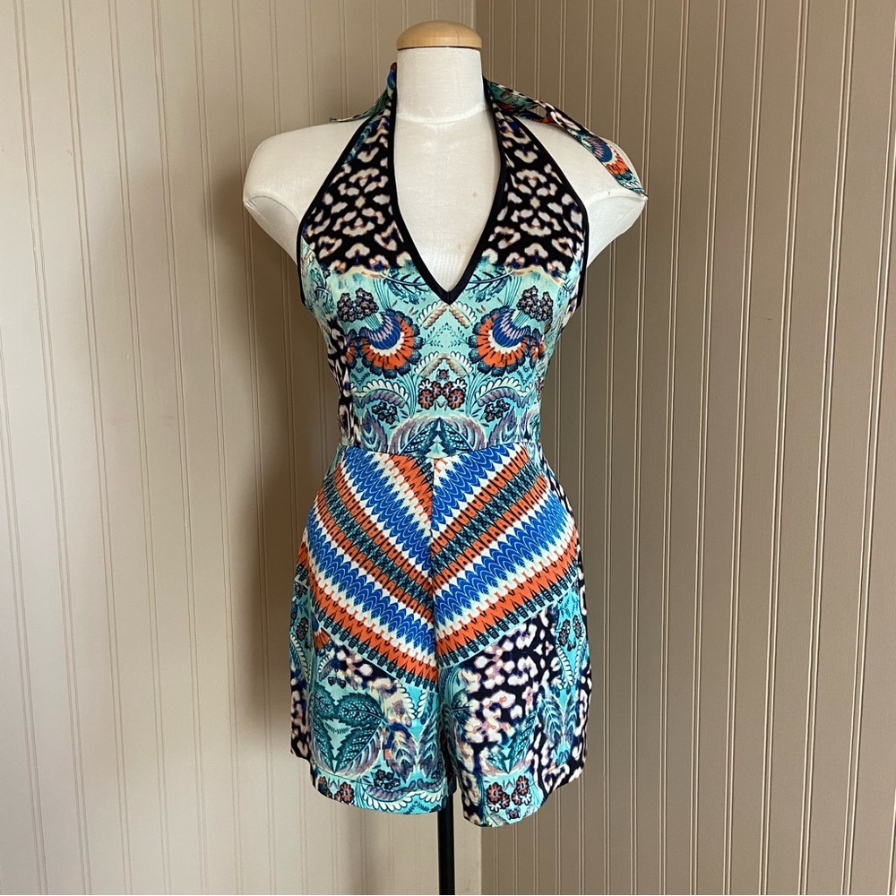 Y2K Bebe Halter Shortalls Romper Women’s Size 4